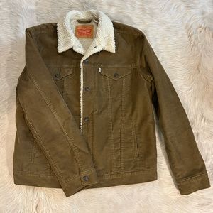 Men’s Levi’s Corduroy Sherpa Trucker Jacket